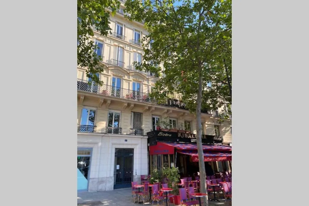 Stylist And Cosy Appartement In Montparnasse París